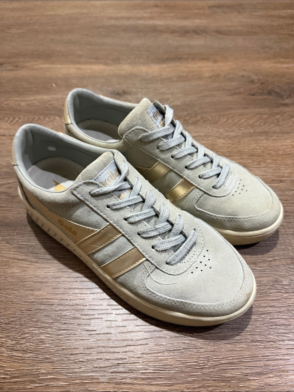 Gola Classics Women's Grandslam Pearl Sneakers - Size 7 - Picture 2 of 10